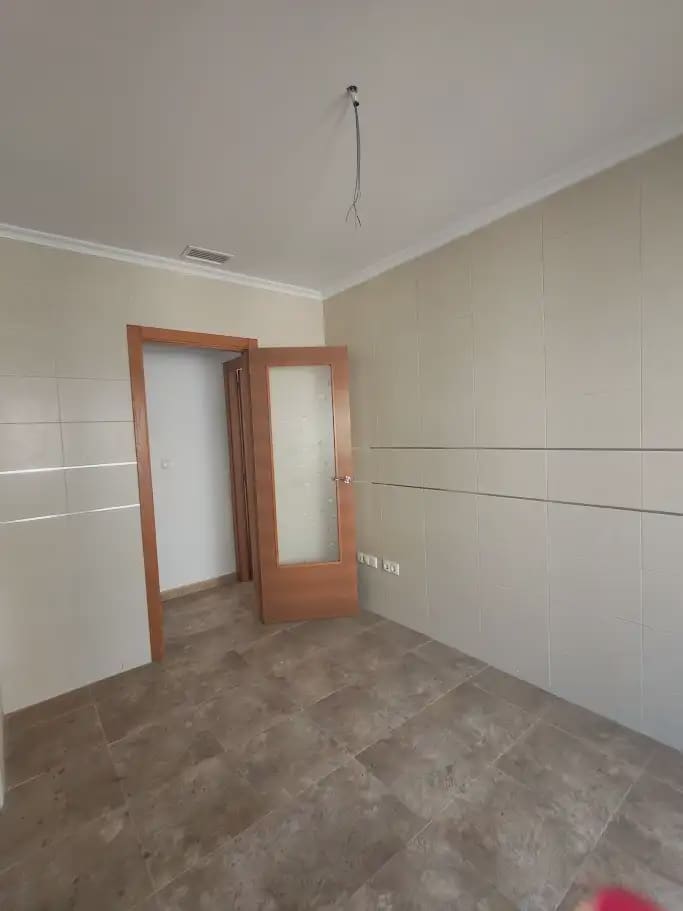 3 soveværelse Lejlighed til salg i Elche / Elx - € 150.000 (Ref: 10145337)