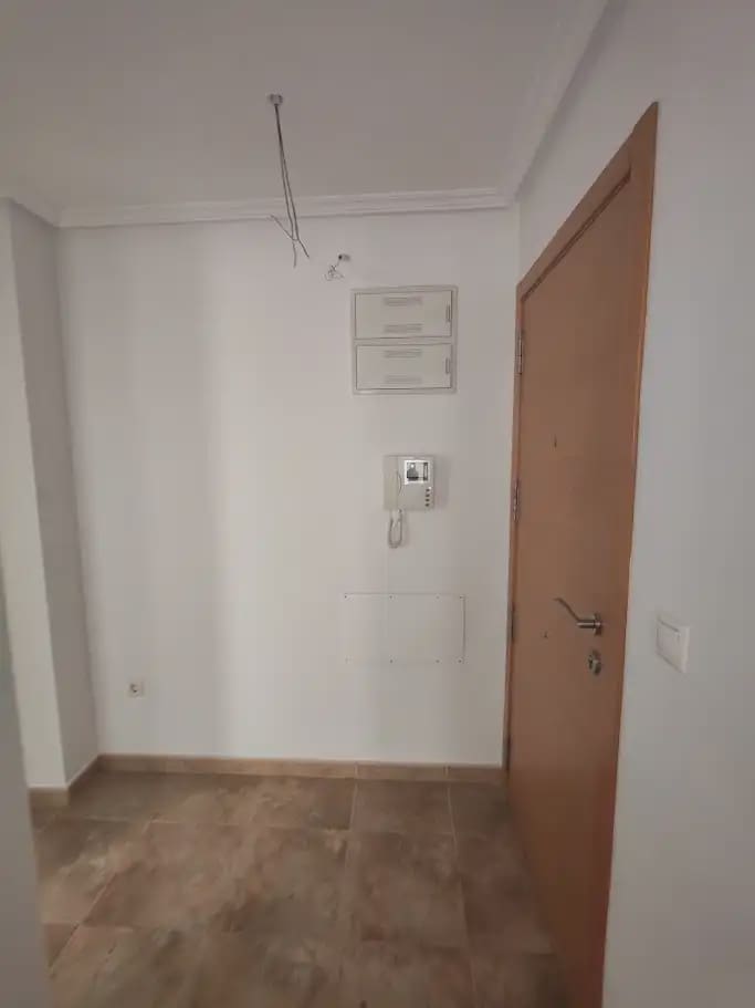 3 soveværelse Lejlighed til salg i Elche / Elx - € 150.000 (Ref: 10145337)