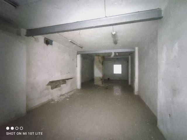Commercieel te koop in Carrús Est - Camí dels Magros, Elche / Elx - € 70.000 (Ref: 10156940)