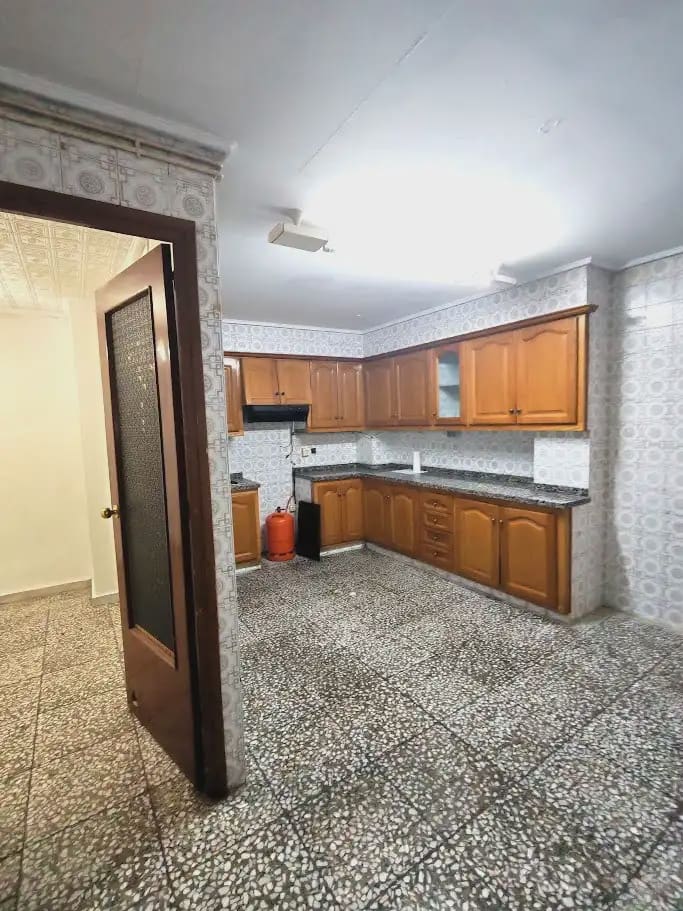 3 Zimmer Wohnung zu verkaufen in Elche / Elx - 99.900 € (Ref: 10167925)