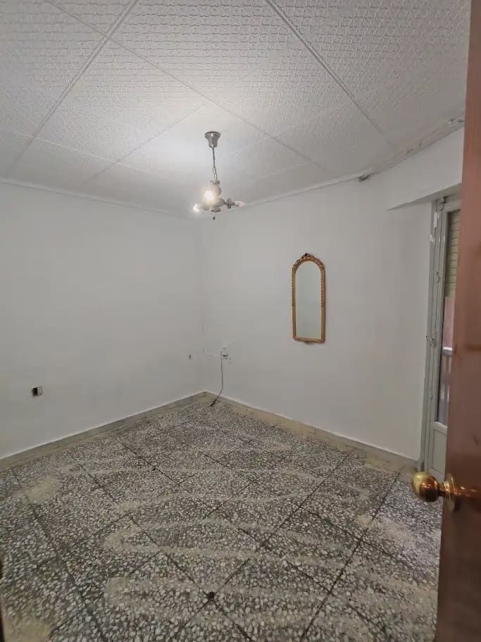 3 Zimmer Wohnung zu verkaufen in Elche / Elx - 99.900 € (Ref: 10167925)