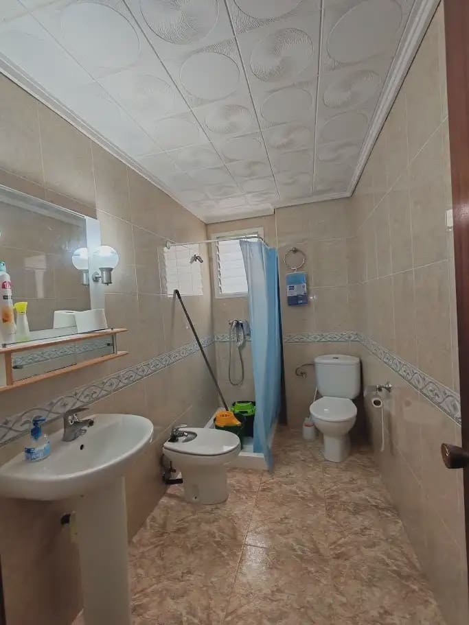Piso de 4 habitaciones en Elche / Elx en venta - 130.000 € (Ref: 10175921)