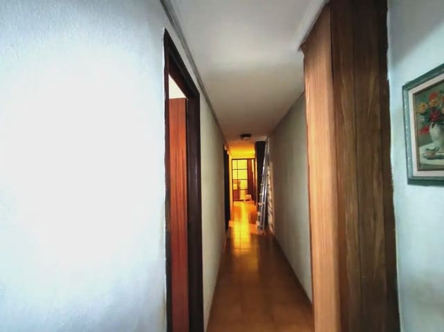 Piso de 4 habitaciones en Carrús Est - Camí dels Magros, Elche / Elx en venta - 130.000 € (Ref: 10175921)