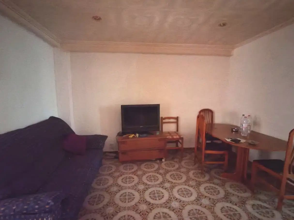 3 makuuhuone Asunto myytävänä paikassa Elche / Elx - 90 000 € (Ref: 10179625)
