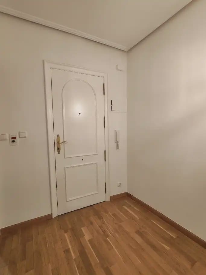 Piso de 3 habitaciones en Elche / Elx en venta - 210.000 € (Ref: 10184048)
