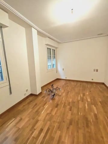 Piso de 3 habitaciones en Centro, Elche / Elx en venta - 210.000 € (Ref: 10184048)