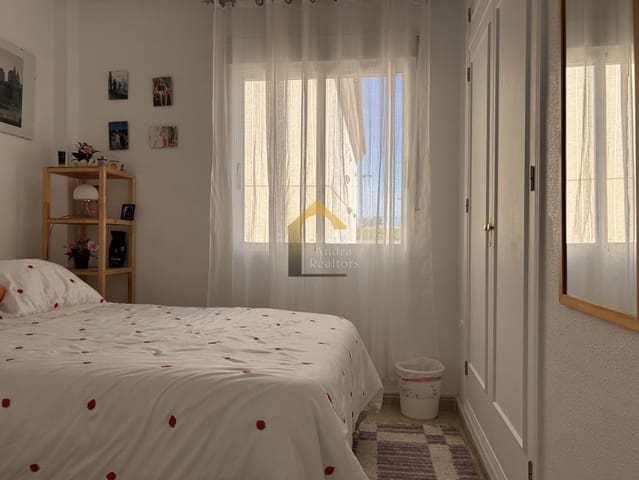 Bungalow de 2 habitaciones en Benferri en venta con piscina - 120.000 € (Ref: 10077306)