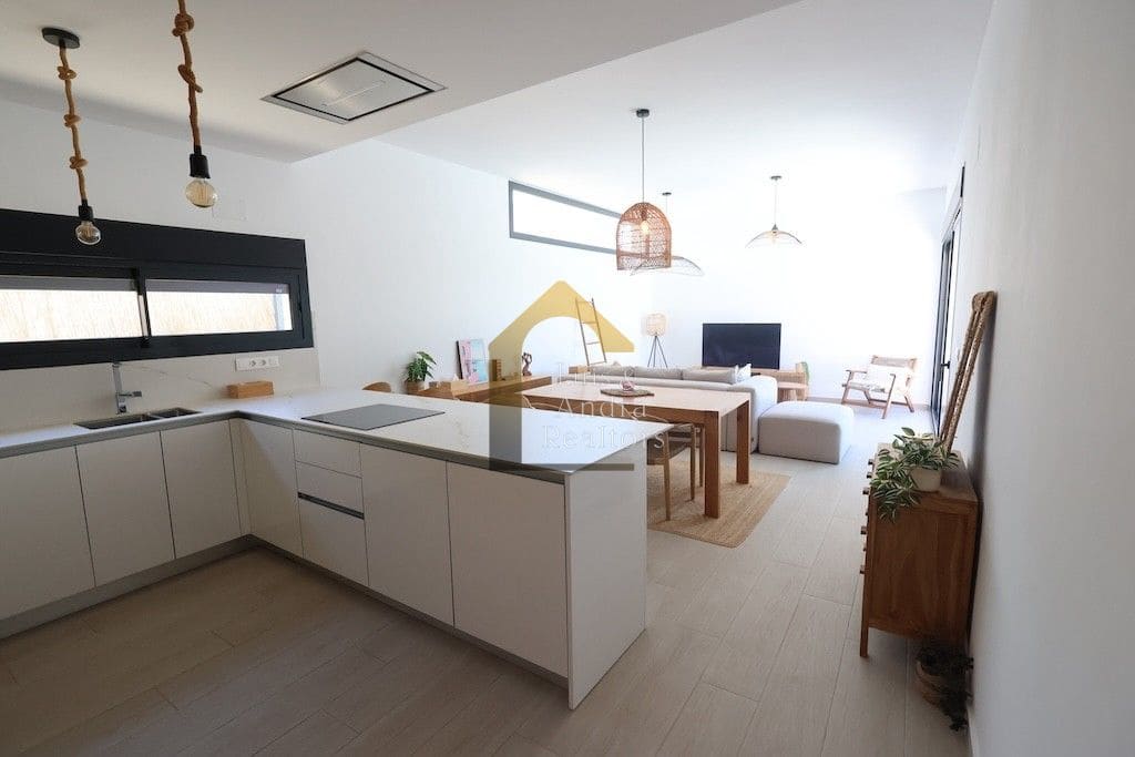 3 quarto Moradia para venda em Algorfa com piscina garagem - 620 000 € (Ref: 10170220)