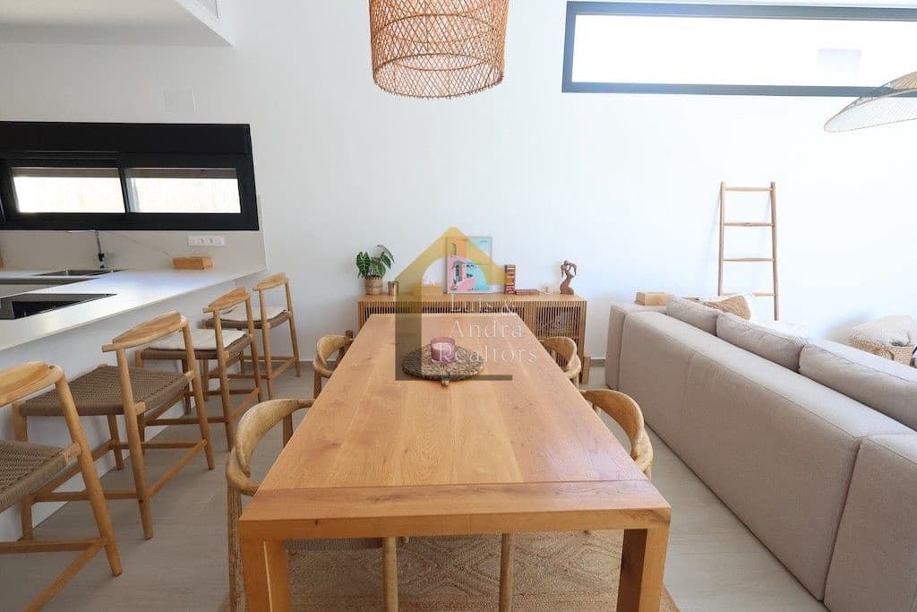 3 quarto Moradia para venda em Algorfa com piscina garagem - 620 000 € (Ref: 10170220)