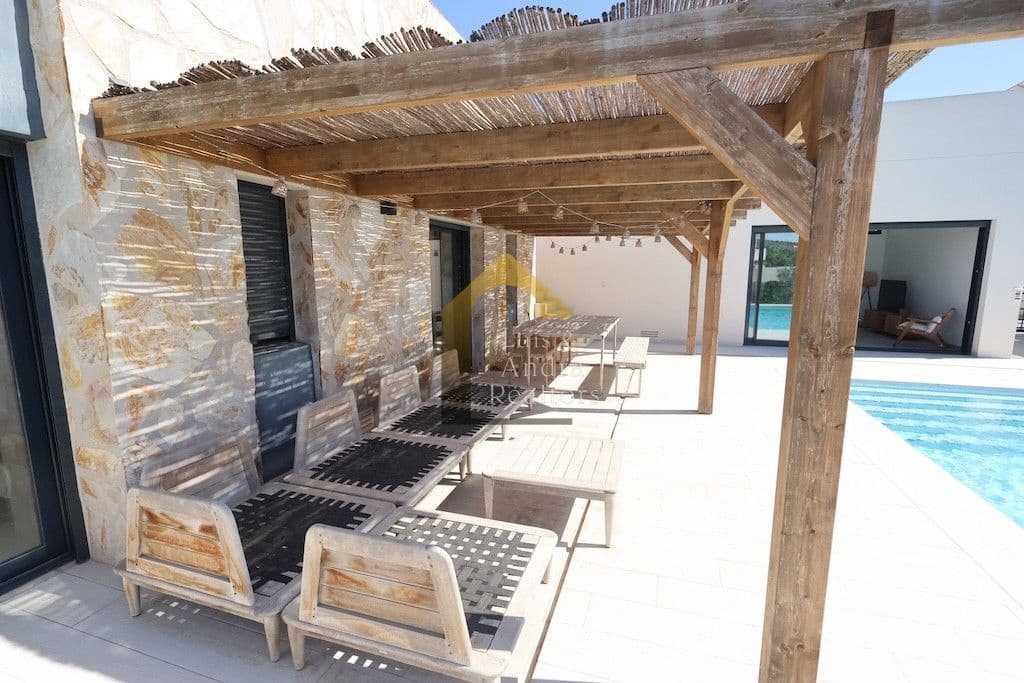 3 quarto Moradia para venda em Algorfa com piscina garagem - 620 000 € (Ref: 10170220)