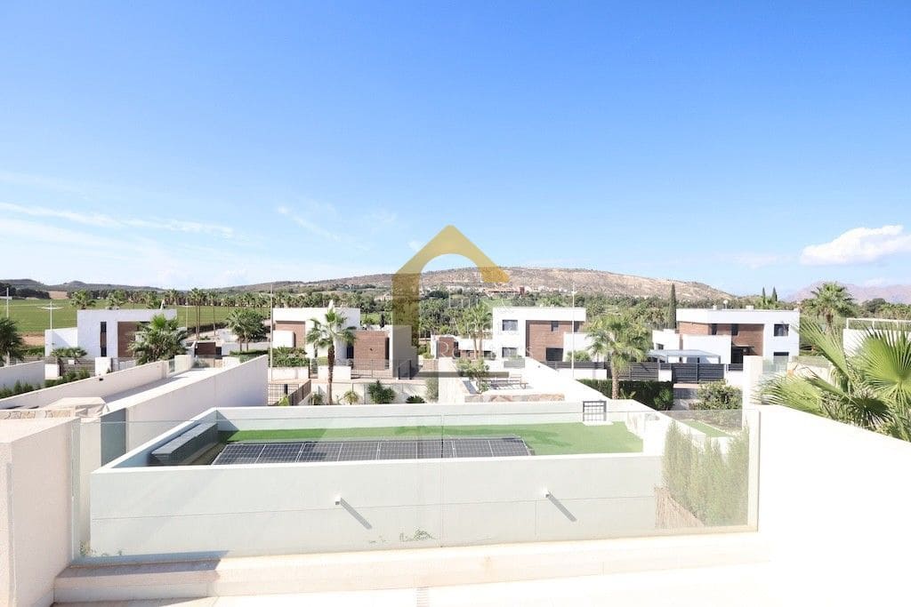 3 quarto Moradia para venda em Algorfa com piscina garagem - 620 000 € (Ref: 10170220)