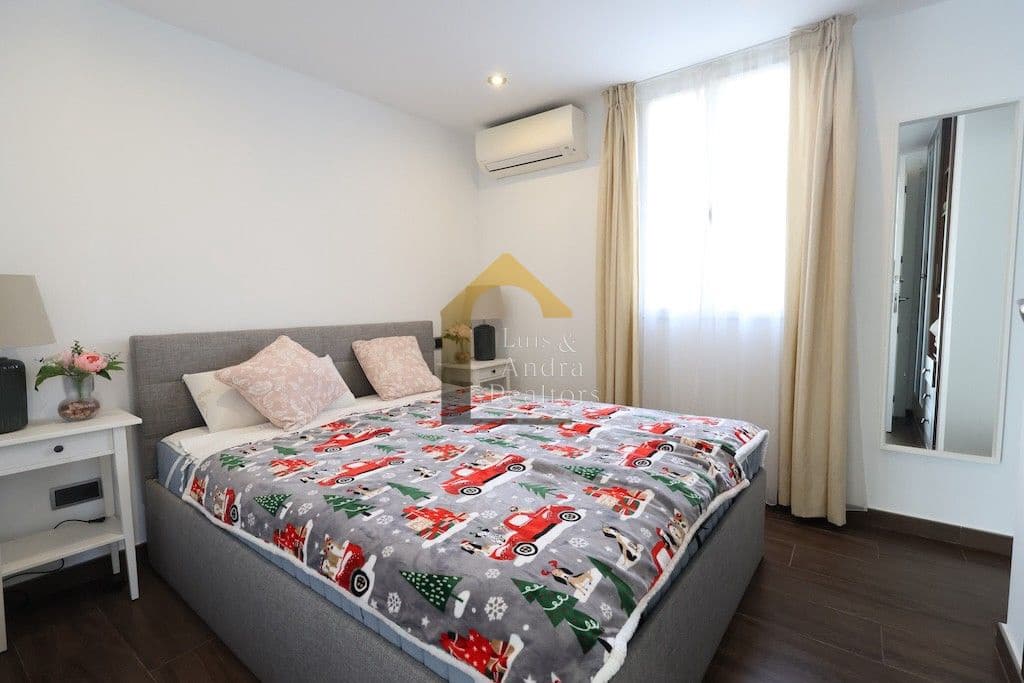 4 slaapkamer Villa te koop in Orihuela Costa met zwembad garage - € 1.190.000 (Ref: 9312204)