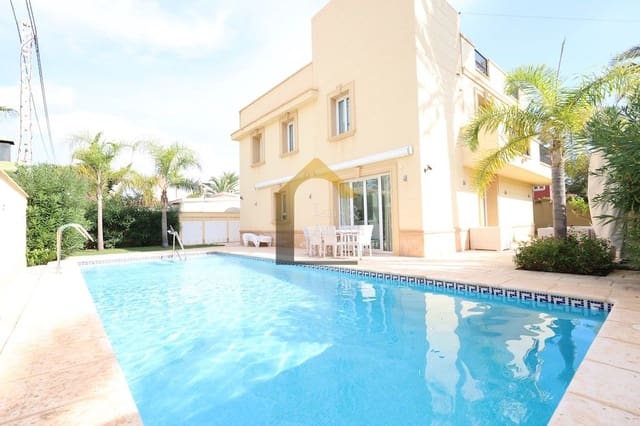 4 camera da letto Villa in vendita in Cabo Roig, Orihuela con piscina garage - 1.190.000 € (Rif: 9312204)