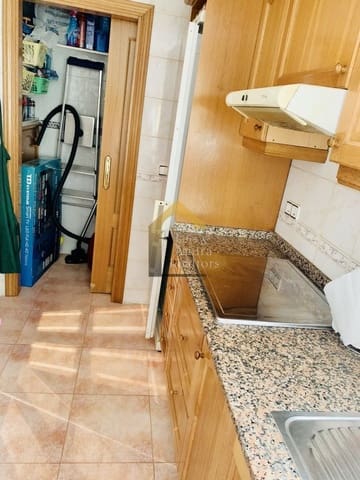 2 chambre Appartement à vendre à Guardamar Playa, Guardamar del Segura avec garage - 175 000 € (Ref: 9691489)