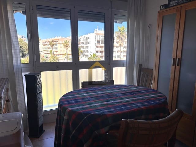 2 chambre Appartement à vendre à Guardamar Playa, Guardamar del Segura avec garage - 175 000 € (Ref: 9691489)