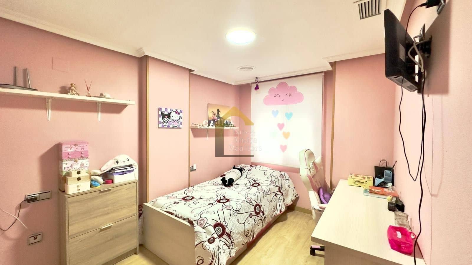 4 slaapkamer Appartement te koop in Torrevieja met garage - € 259.900 (Ref: 9691491)