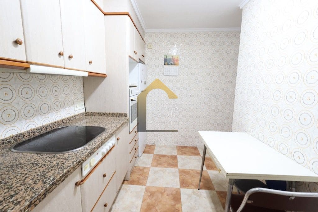 3 sypialnia Apartament na sprzedaż w Torrevieja - 180 000 € (Ref: 9691494)