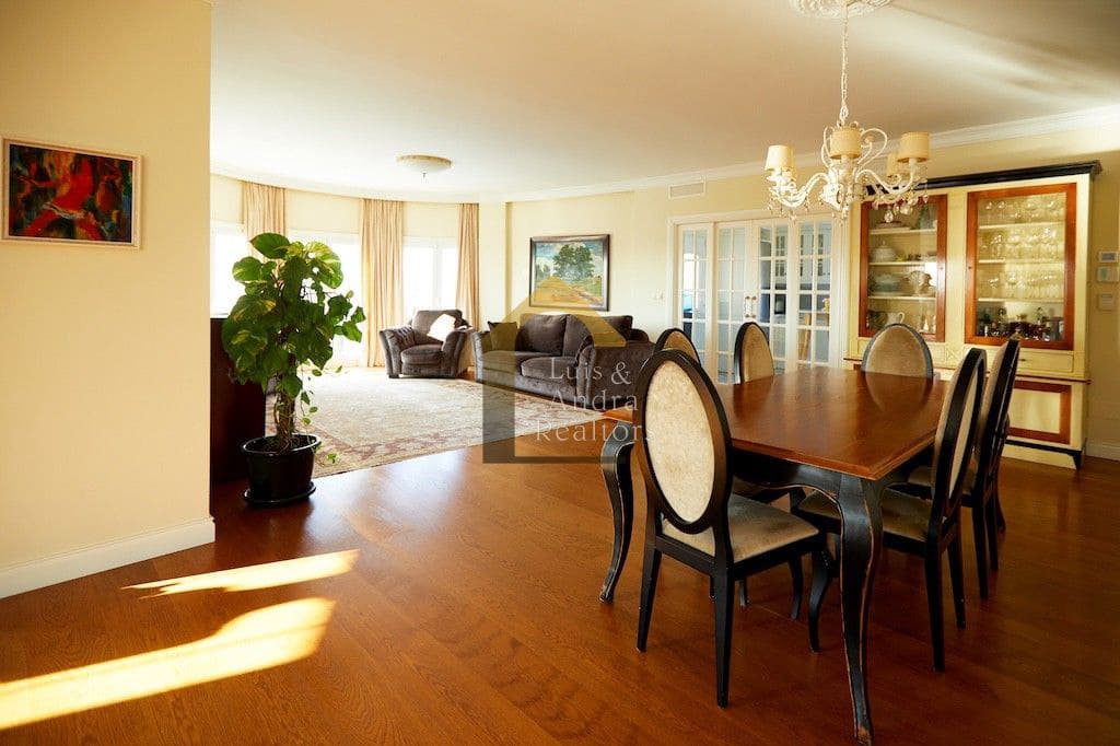 5 slaapkamer Villa te koop in Ciudad Quesada met zwembad - € 790.000 (Ref: 9691495)