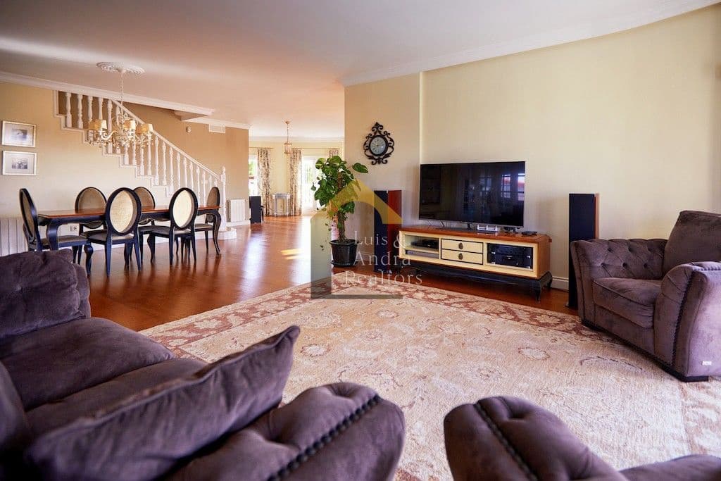 5 slaapkamer Villa te koop in Ciudad Quesada met zwembad - € 790.000 (Ref: 9691495)