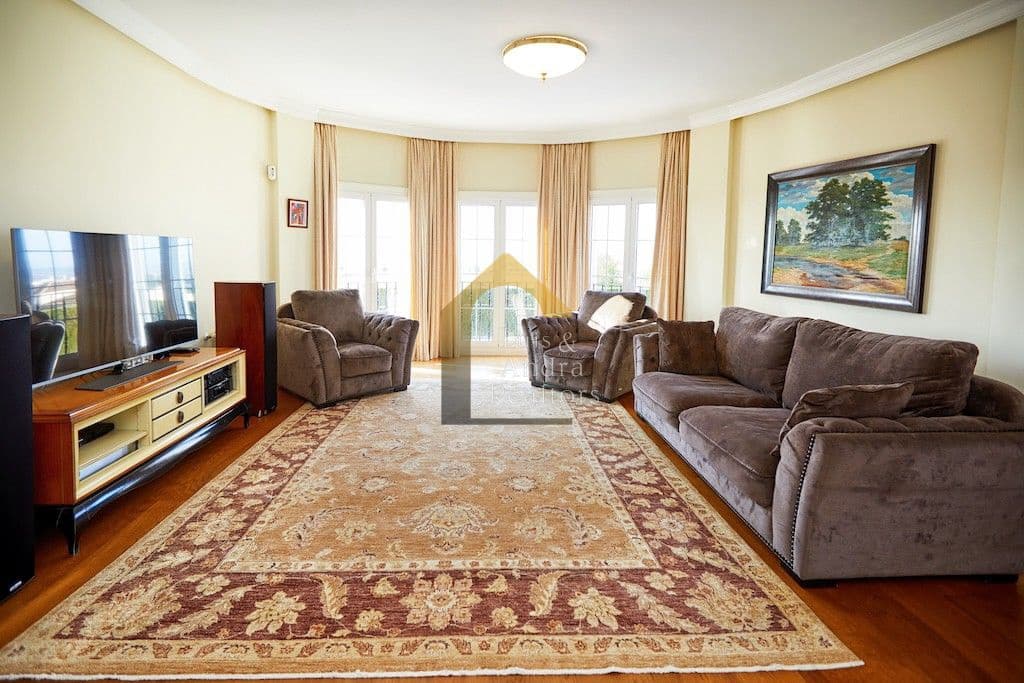 5 slaapkamer Villa te koop in Ciudad Quesada met zwembad - € 790.000 (Ref: 9691495)