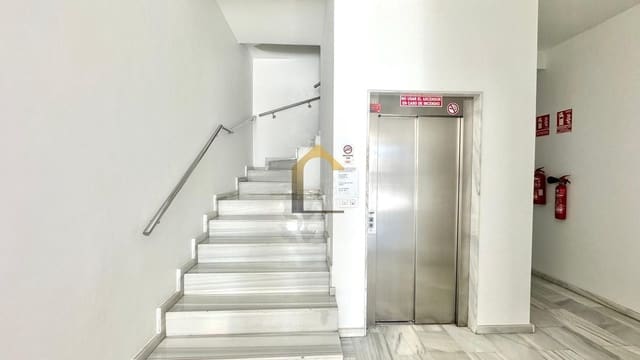 3 soveværelse Lejlighed til salg i Parque de las Naciones, Torrevieja med garage - € 220.000 (Ref: 9691496)