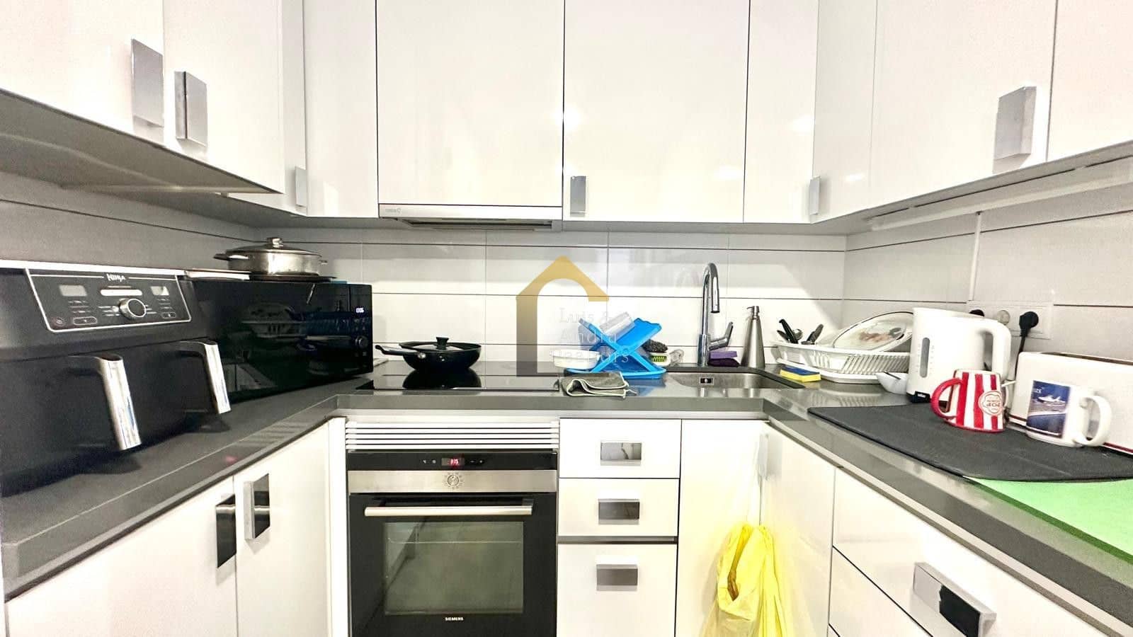 3 soveværelse Lejlighed til salg i Torrevieja med garage - € 220.000 (Ref: 9691496)