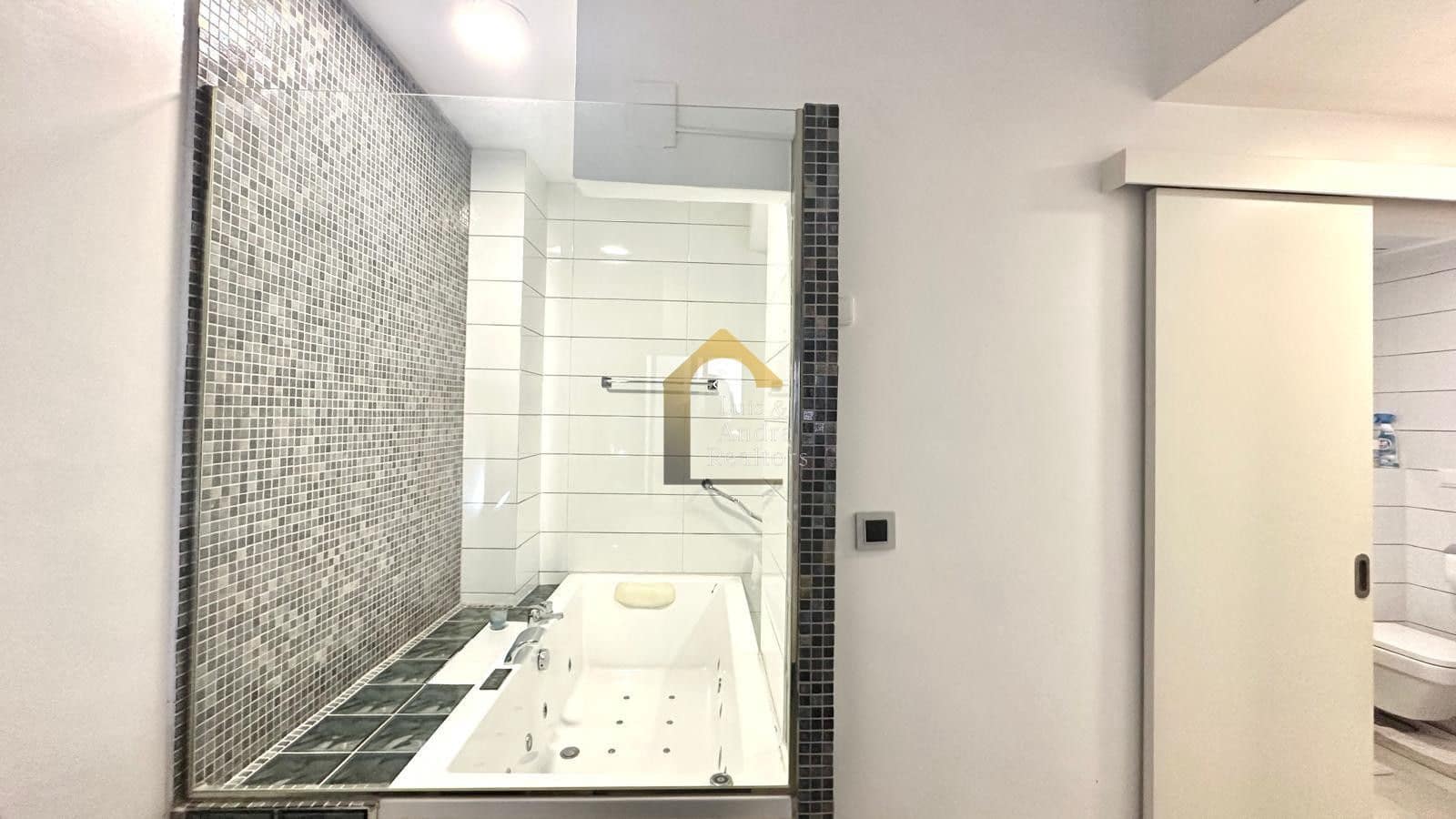 3 soveværelse Lejlighed til salg i Torrevieja med garage - € 220.000 (Ref: 9691496)