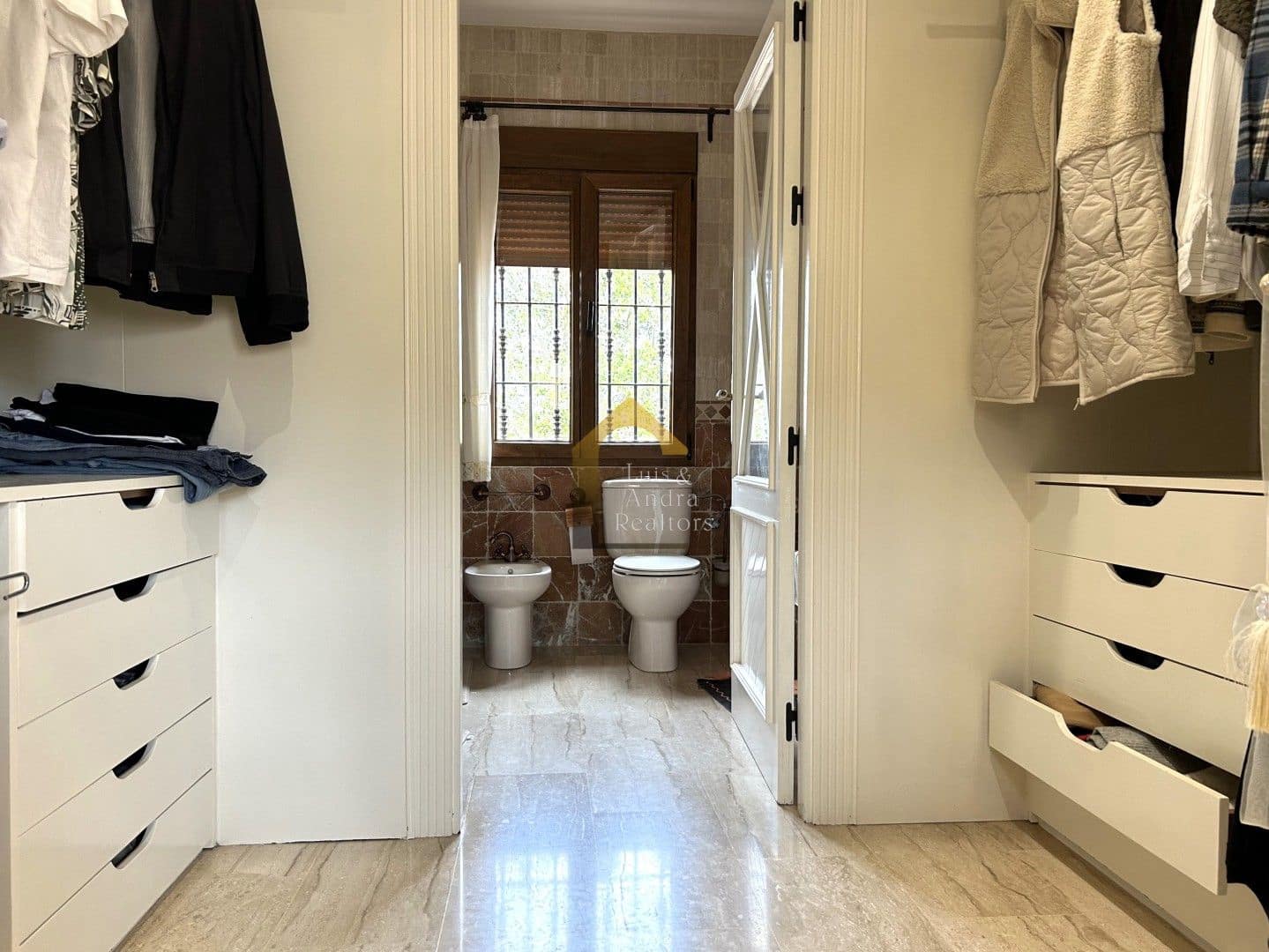 6 slaapkamer Villa te koop in La Murada met zwembad garage - € 950.000 (Ref: 9709477)