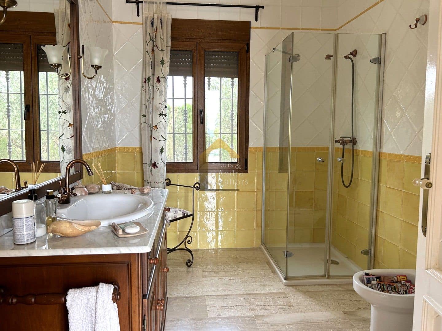 6 slaapkamer Villa te koop in La Murada met zwembad garage - € 950.000 (Ref: 9709477)