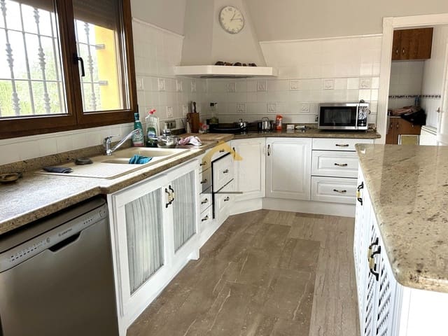 6 makuuhuone Huvila myytävänä paikassa La Murada, Orihuela mukana uima-altaan 
autotalli - 950 000 € (Ref: 9709477)