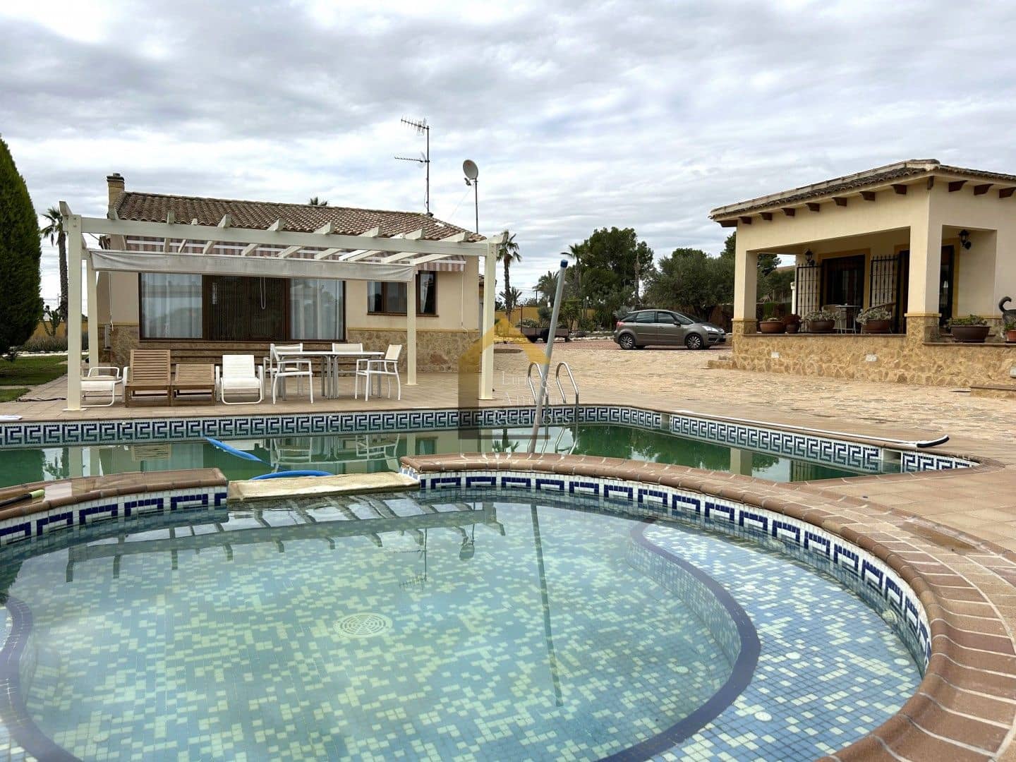 6 slaapkamer Villa te koop in La Murada met zwembad garage - € 950.000 (Ref: 9709477)