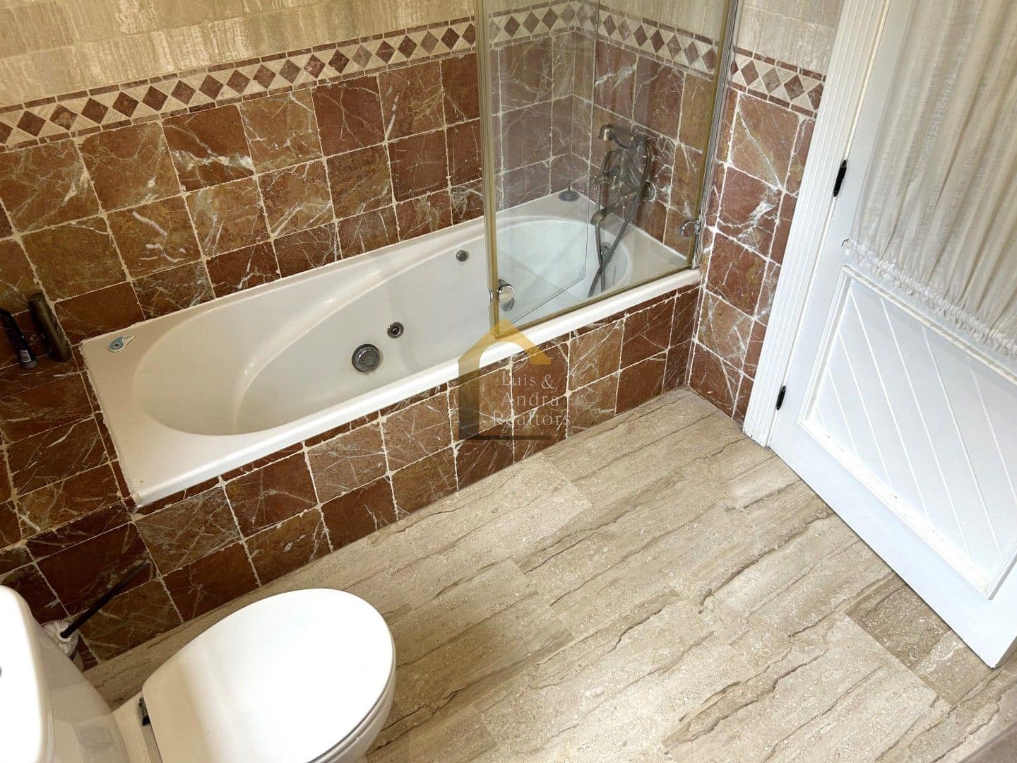 6 slaapkamer Villa te koop in La Murada met zwembad garage - € 950.000 (Ref: 9709477)