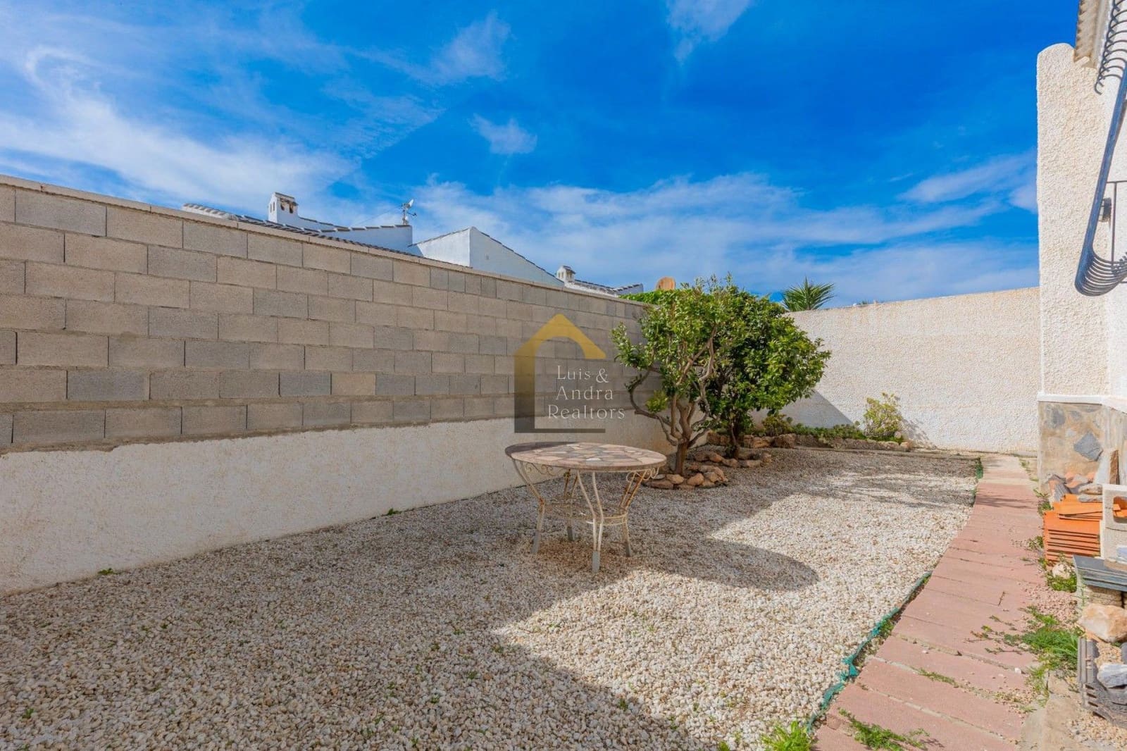 3 soverom Villa til salgs i Torrevieja - € 224 000 (Ref: 9714386)