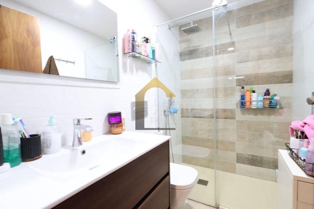 4 bedroom Flat for sale in Orihuela Costa - € 330,000 (Ref: 9714387)