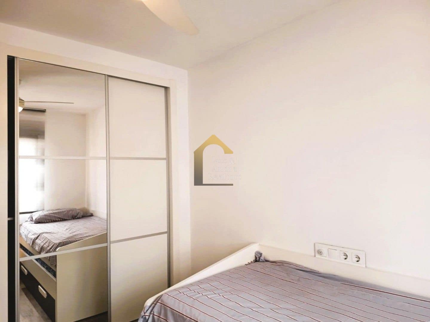 4 bedroom Flat for sale in Orihuela Costa - € 330,000 (Ref: 9714387)