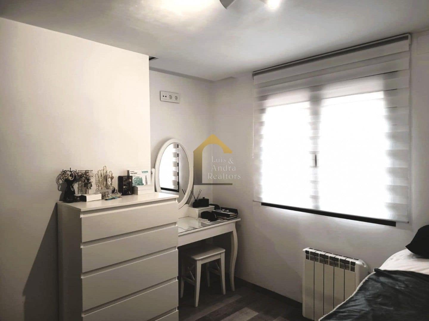 4 bedroom Flat for sale in Orihuela Costa - € 330,000 (Ref: 9714387)