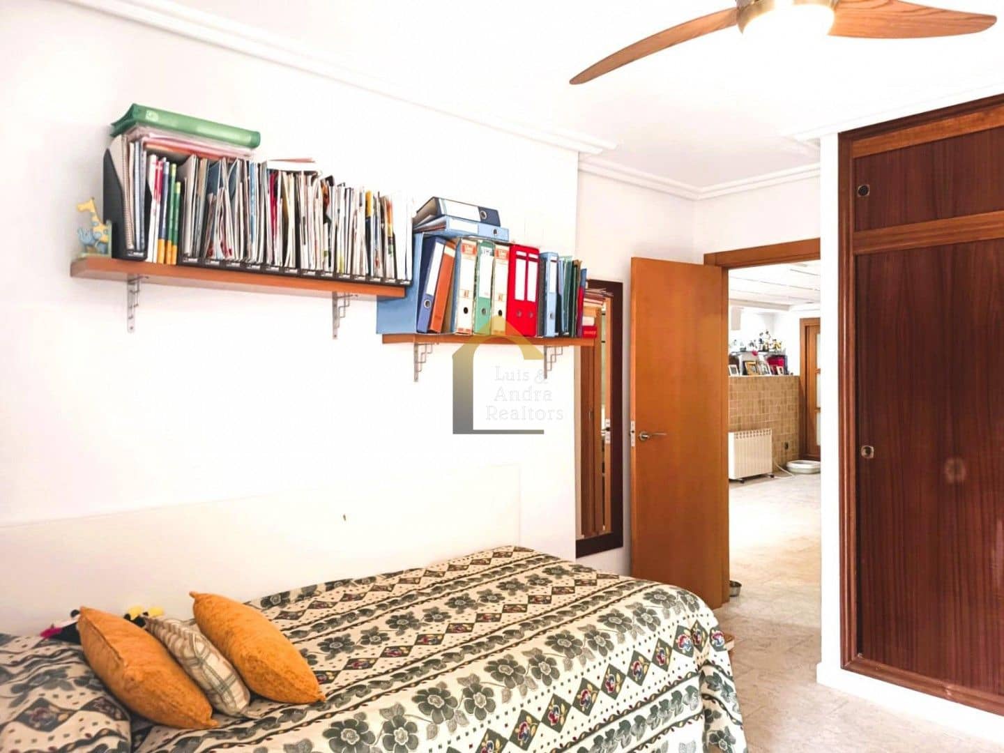 4 bedroom Flat for sale in Orihuela Costa - € 330,000 (Ref: 9714387)