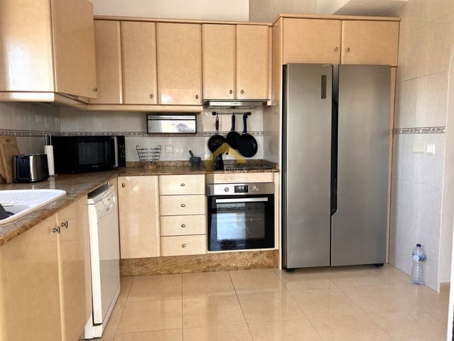 4 slaapkamer Villa te koop in Benferri met zwembad garage - € 279.000 (Ref: 9731565)