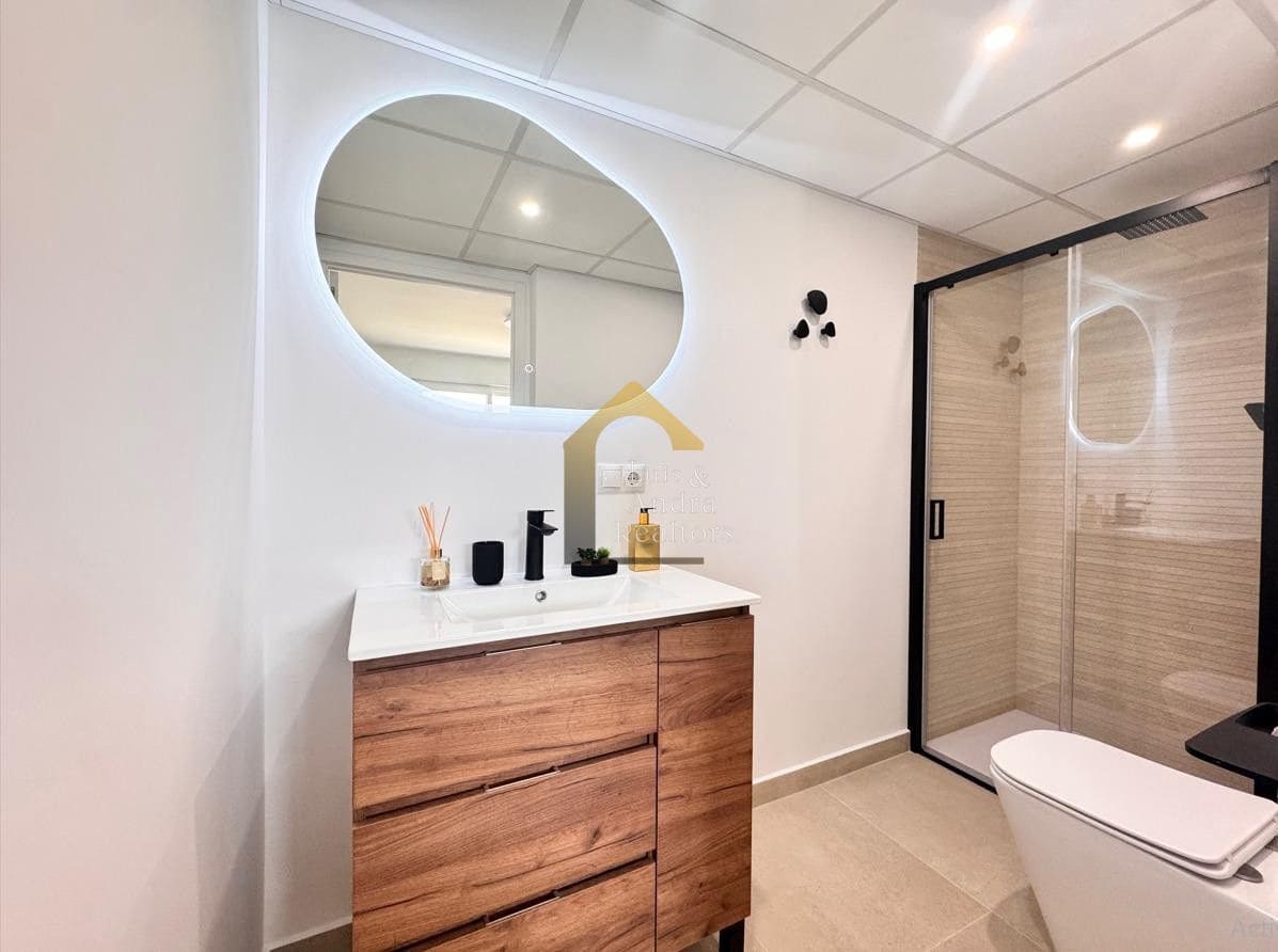 2 chambre Appartement à vendre à Torrevieja - 279 000 € (Ref: 9842003)