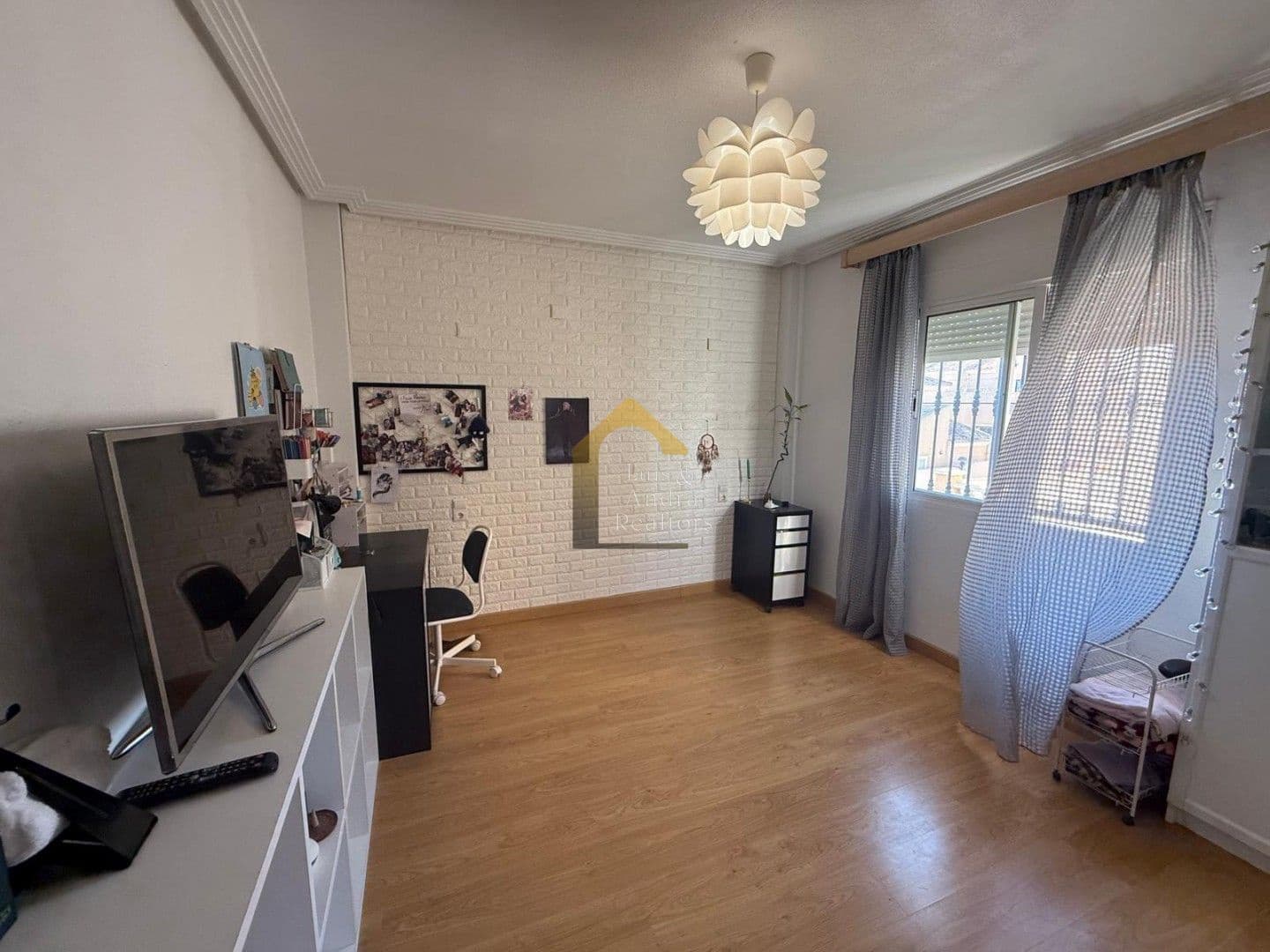 3 bedroom Villa for sale in Orihuela Costa - € 343,500 (Ref: 9861411)