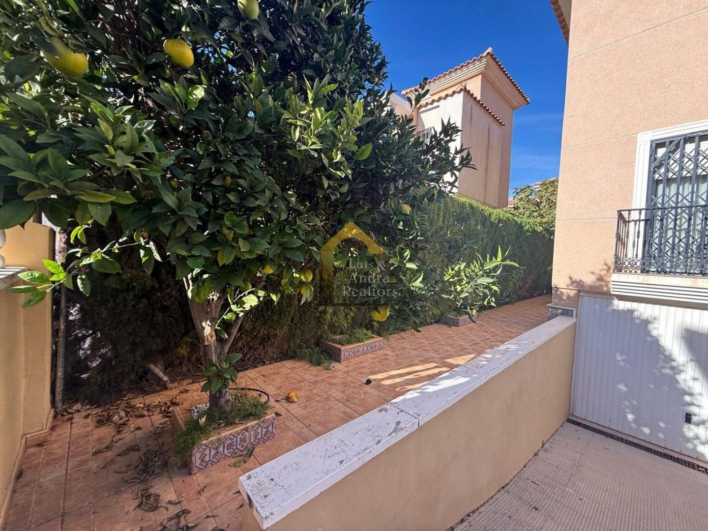 3 bedroom Villa for sale in Orihuela Costa - € 343,500 (Ref: 9861411)