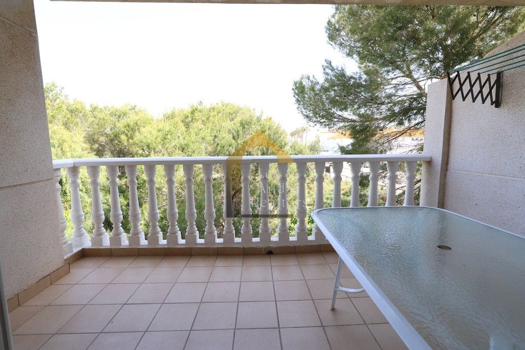 2 soveværelse Lejlighed til salg i Orihuela Costa med swimmingpool - € 174.000 (Ref: 9861413)