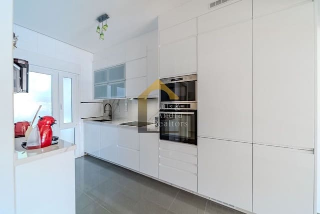 3 soveværelse Byhus til salg i Aguamarina, Orihuela med swimmingpool garage - € 450.000 (Ref: 9906787)
