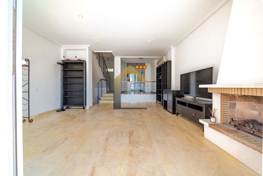 3 soveværelse Byhus til salg i Orihuela Costa med swimmingpool garage - € 450.000 (Ref: 9906787)