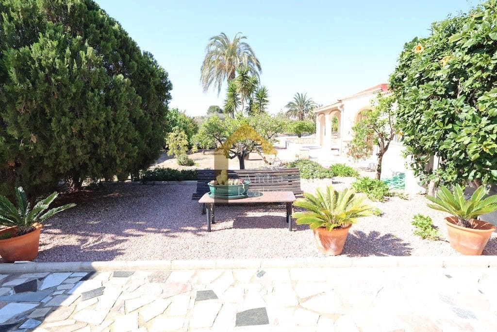 5 sovrum Villa till salu i Elche / Elx med garage - 539 000 € (Ref: 9906788)
