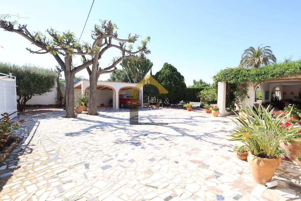 5 sovrum Villa till salu i Elche / Elx med garage - 539 000 € (Ref: 9906788)