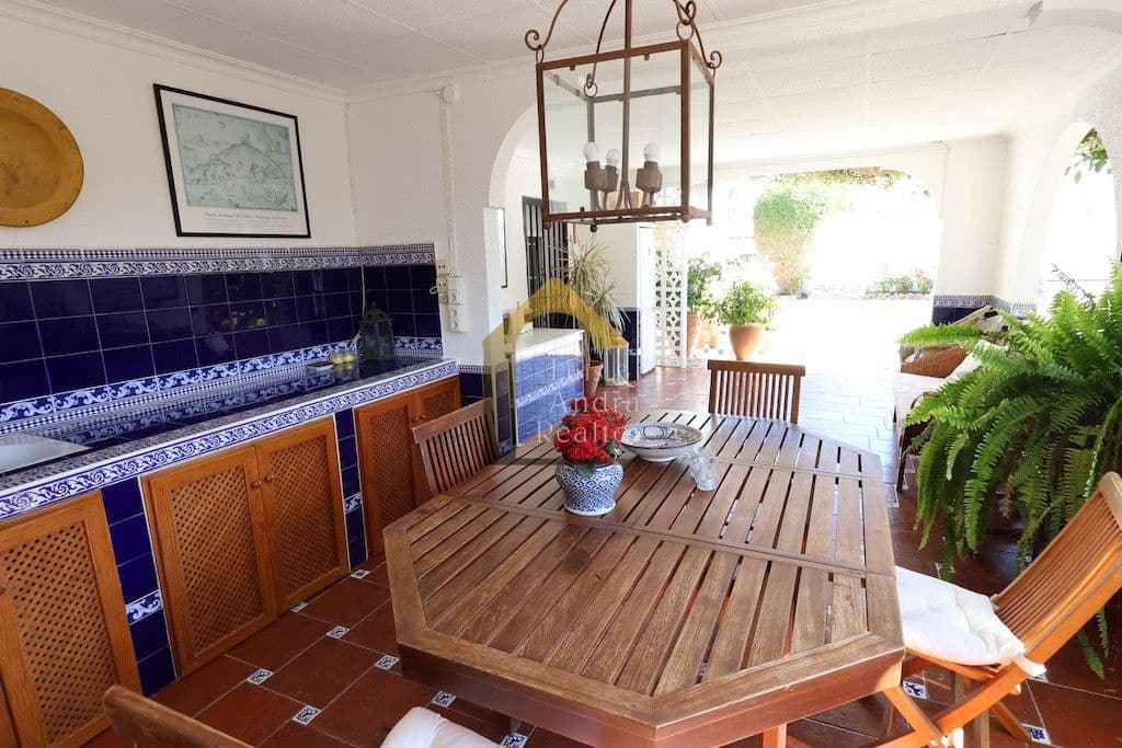 5 sovrum Villa till salu i Elche / Elx med garage - 539 000 € (Ref: 9906788)