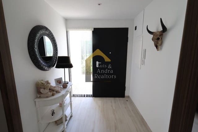 Chalet de 3 habitaciones en Algorfa en venta con piscina - 549.000 € (Ref: 9906789)