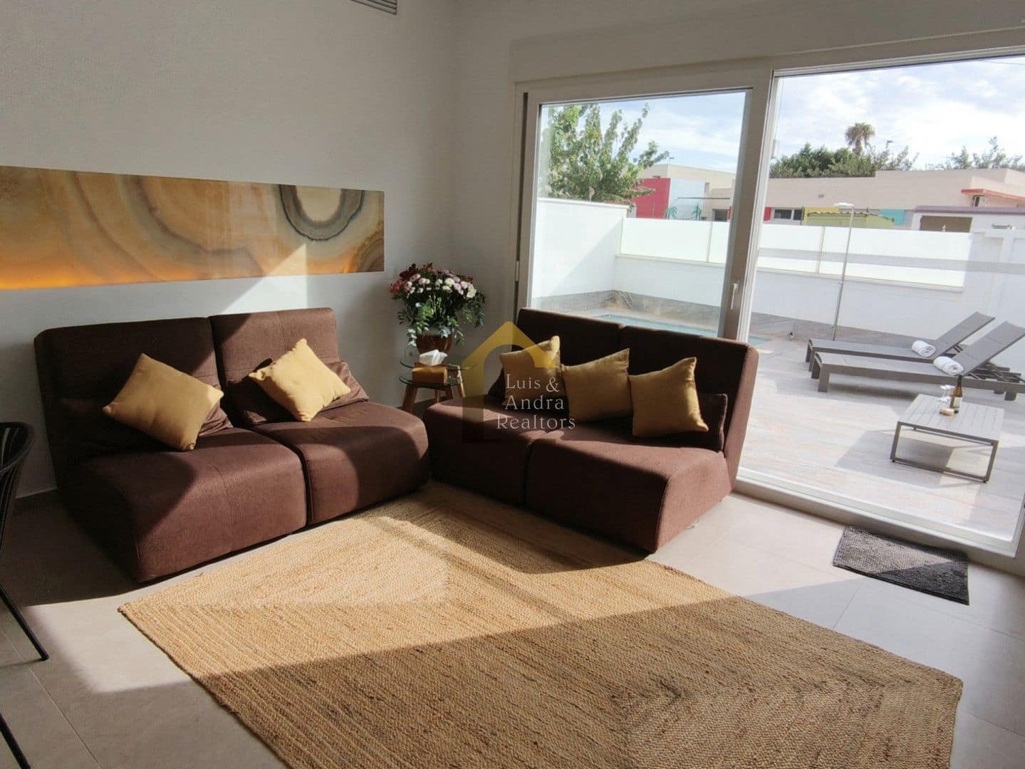 Chalet de 3 habitaciones en San Pedro del Pinatar en venta con piscina garaje - 412.000 € (Ref: 9921586)