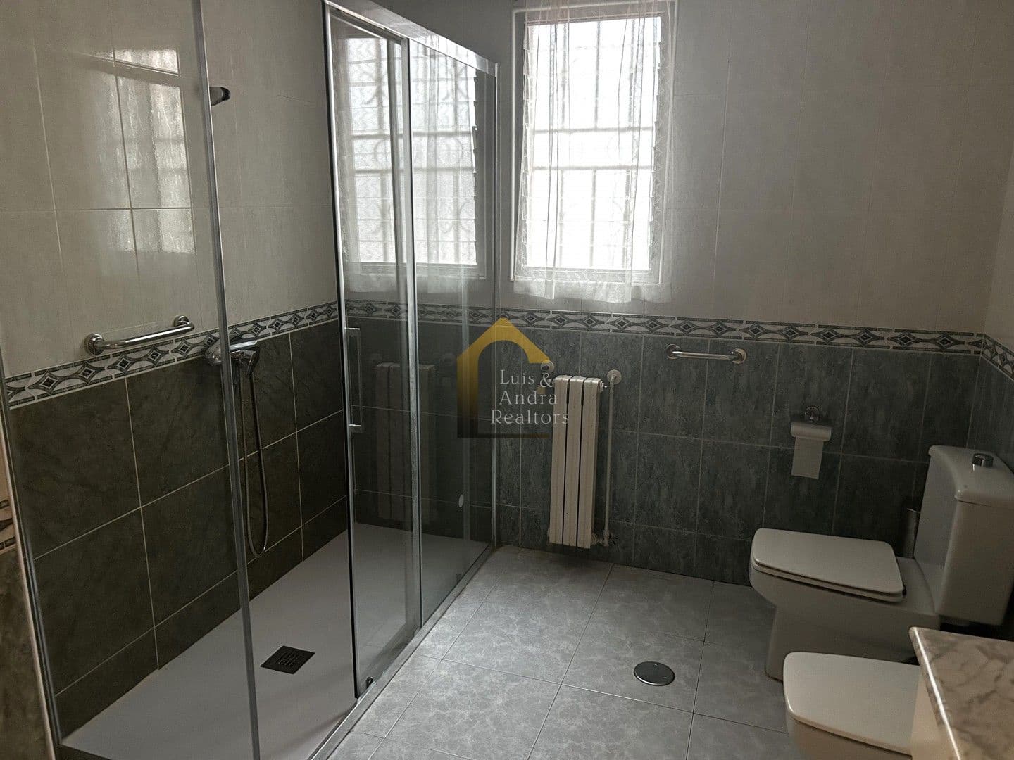 Apartamento de 2 habitaciones en Orihuela en venta - 167.500 € (Ref: 9996527)